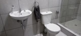 Dalau on Main - Paarl - 9