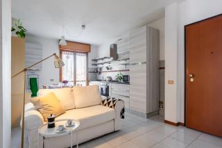 Cozy Apartment near the Hospital with 2 Balconies! - Pisa - 6