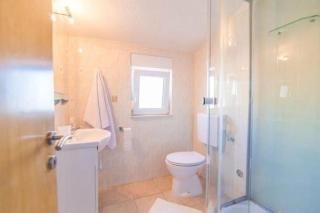 Apartment in Dugi Rat with sea view, terrace, air conditioning, WiFi 5113-4 - 3