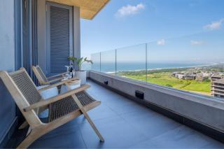 Umhlanga Arch Luxury Holiday or Work with Sea View - Inverter Backup Power - Durban - 9