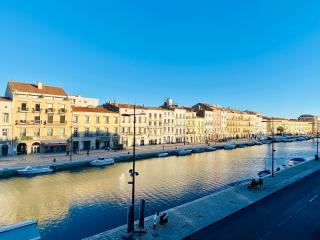 ''Le cadre royal'' appartement de standing sur quai avec parking - Sète - 9