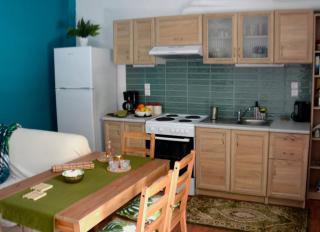 Chrismma Apartment with private yard parking - Pírgos - 2