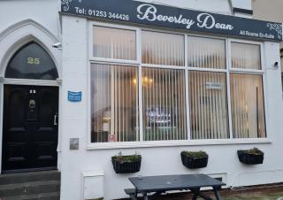 Beverley Dean - Children Over 5 Years Welcome - Continental Breakfast - Blackpool - 0
