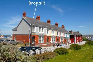 Bronallt - 9