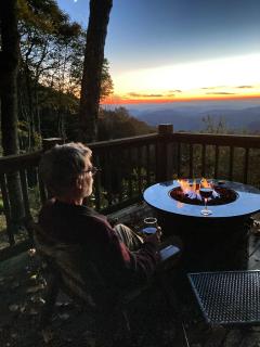 4,700 ft elevation Wolf Laurel Resort-Sunsetdreams - Swiss - 7