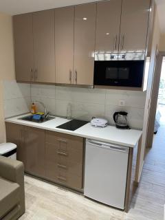 Neraida Central Apartment - 4