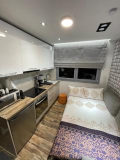 LA Larissa Luxury Apartments Dafne - 7