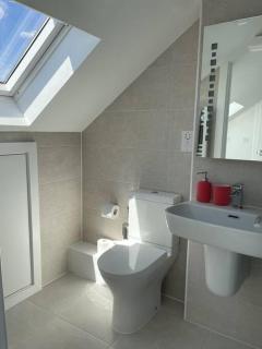 Paradigm House, Modern 2-Bedroom Duplex Apartment 2, Free Parking, Oxford - Oxford - 2