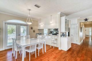 Poppy Breeze - 30A FL Entire Home, 3 Bedrooms, 300 Yds to the Beach - Seacrest - 3