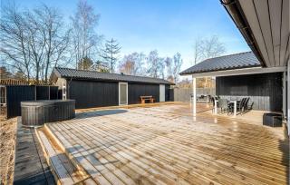 5 Bedroom Amazing Home In Glesborg - Glesborg - 7