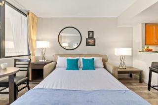 Renovated with City View at Aqua Palms Waikiki - 2