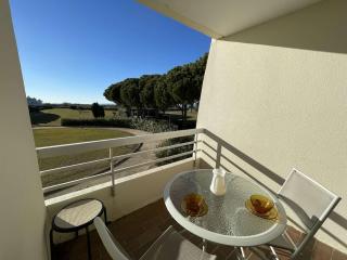 Studio Cabine 4 Couchages avec Terrasse et Parking Privé, Accès Direct Plage - Port Camargue - FR-1-250-245 - Le Grau-du-Roi - 9