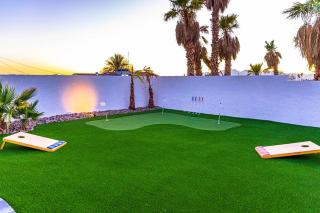 Tropical Playhouse. Heated Pool . Spa . Golf . FUN - 4