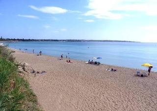 Apartment in villa - Air conditioned - Wi-fi - near the sea - 0