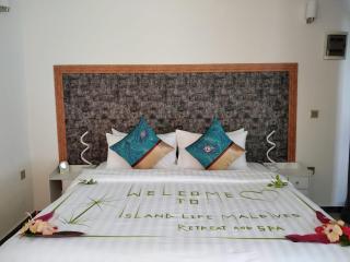 Island Life Maldives Retreat & Spa - Magoodhoo - 9