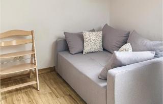 Nice Home In Dobra Krapkowice - - 7