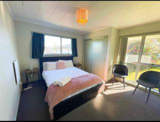 Mountain Top kiwi star holiday home - 1