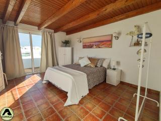 VolKKanrentals SunBeam House - Famara - 0