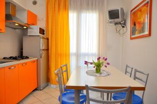 Renewed flat in a seafront building with pool - Bibione - 5