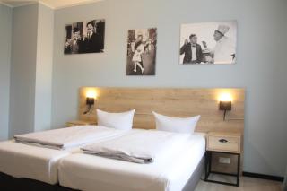 zeitlos Hotel und Restaurant am Fuchsbach - Pattensen - 3