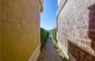 Nice Apartment In Castglione Della P - 7