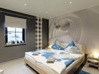 Holiday Home in Gönnersdorf near Badesee - Gönnersdorf - 5