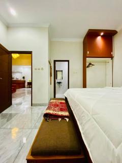 DHN Homestay Tugu Godean Yogyakarta - Yogyakarta - 1