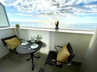 GATU Villa Camarote con vistas al mar , Preferente mayores de 25 años y familias - Cadice - 9