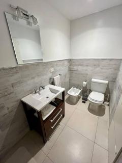 Frente a la playa, encantador departamento en PB - 7