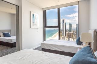 Sea view Beachfront apartment in surfers - Gold Coast - 2