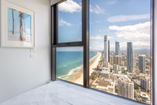 Sea view Beachfront apartment in surfers - Gold Coast - 1
