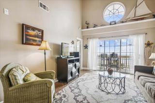 Dawn 1037-The Regal Seagull - Galveston - 9