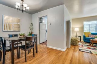 Blissful Stay in Alamo Heights - 2