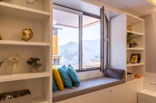 Crystal DeLuxe, Four Seasons F2, New Gudauri - 4