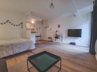 Grand Studio neuf Parking Privatif 3 minutes Gare au calme - Poitiers - 6
