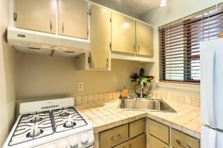 Cute PCB Condo by Lake Powell with Pool Access! - Panama City Beach - 4
