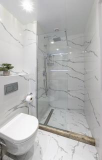 Crystal DeLuxe, Four Seasons F2, New Gudauri - 1