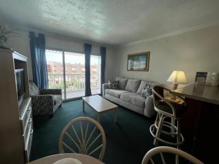Victorian 3304 - Club Floyd - 8