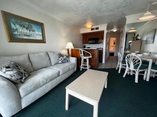 Victorian 3304 - Club Floyd - 7