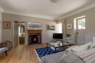 Home Farm Cottage - 2