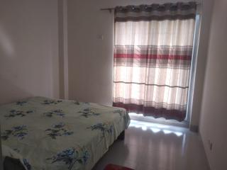 Secured Family Studio Apartment-near Airport,AC,Fridge,WiFi,Stove - Dhaka - 7
