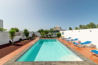 Villa Tropical by Villa Plus - Playa Blanca - 0