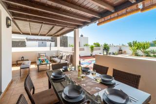 Villa Tropical by Villa Plus - Playa Blanca - 4