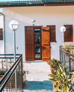 Lazaros Stonehouse - 5
