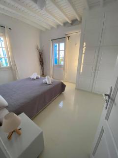 Fabrica Sunset Apartments - Megali Ammos - 5