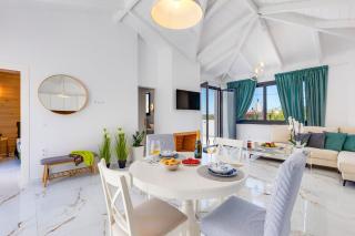 Villa Selena by Villa Plus - Analipsi - 6