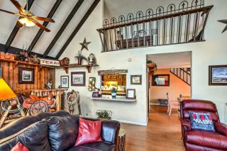 A-Frame Ruidoso Retreat with Deck, Grill and Views! - Ruidoso - 6