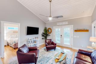 Sea N Red - upper - Oak Island - 7