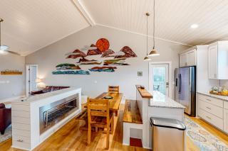Sea N Red - upper - Oak Island - 3