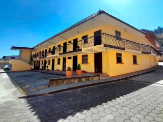 Hotel y Restaurante Villa Esmeralda - Quetzaltenango - 4